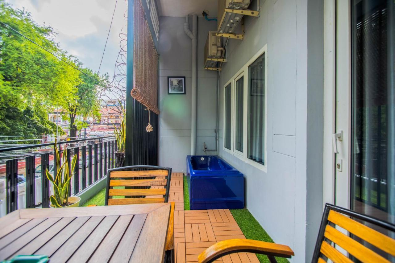 The Artist Residence Phnom Penh Exteriör bild