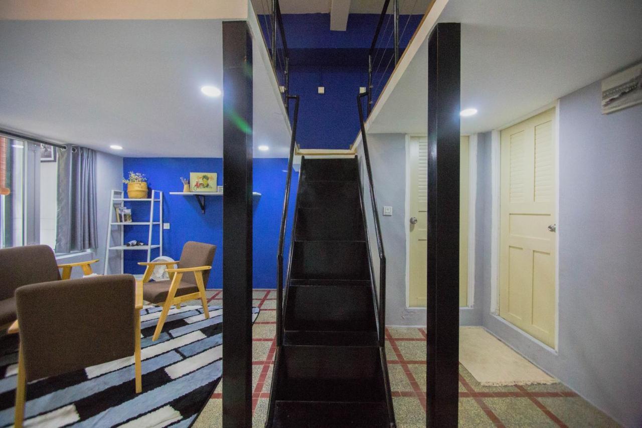 The Artist Residence Phnom Penh Exteriör bild