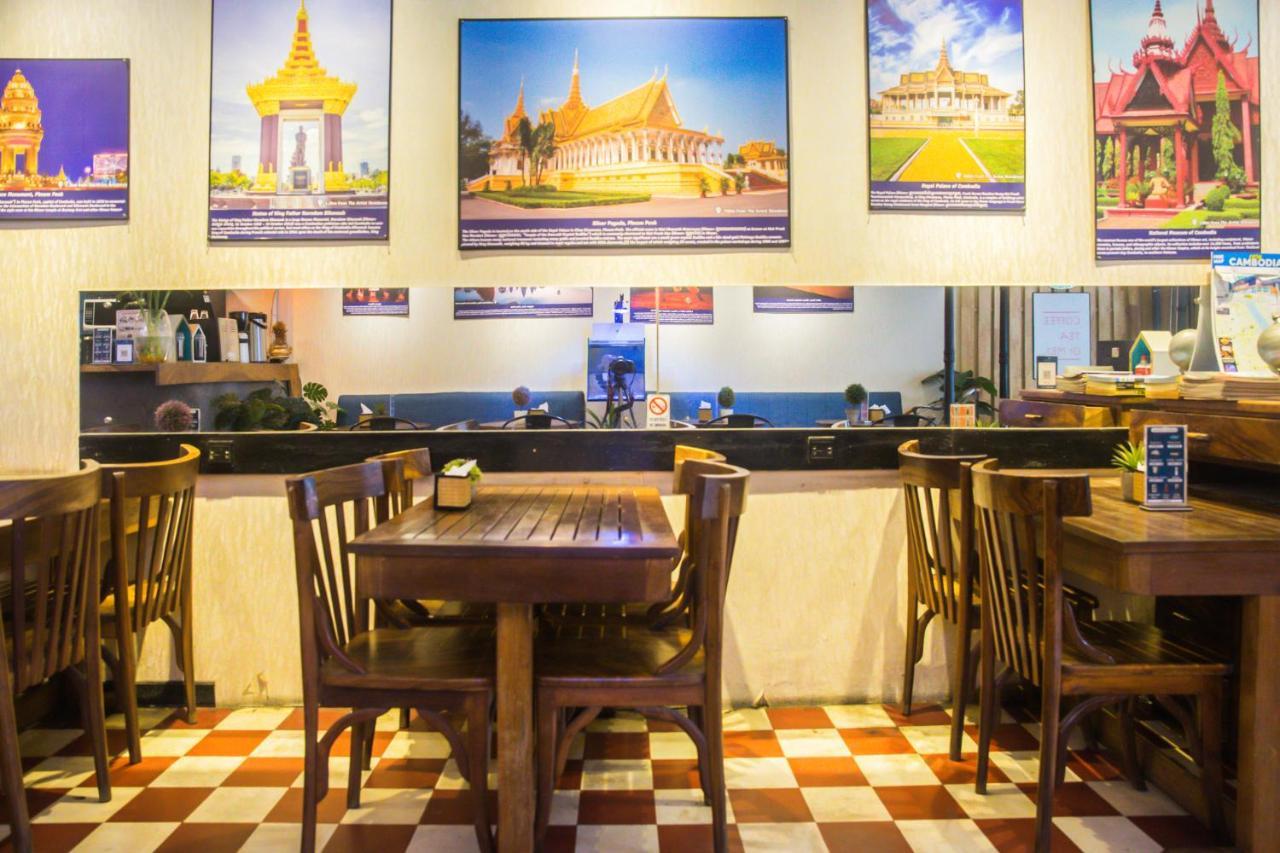 The Artist Residence Phnom Penh Exteriör bild