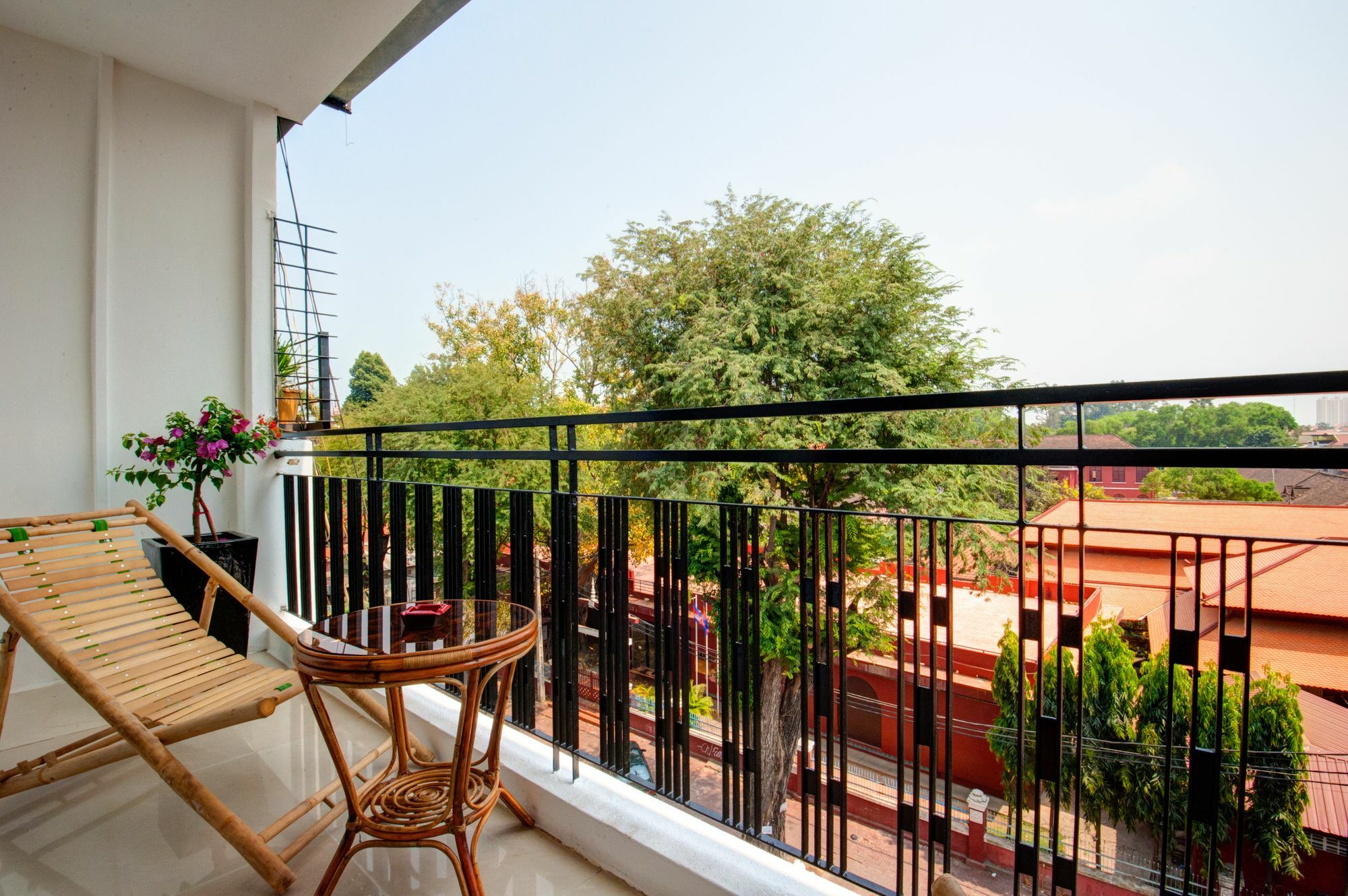 The Artist Residence Phnom Penh Exteriör bild